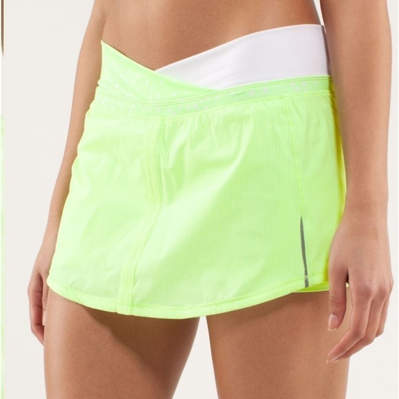 Lululemon run pace skirt women’s six 6 neon green wagon stripe EUC - Picture 6 of 6